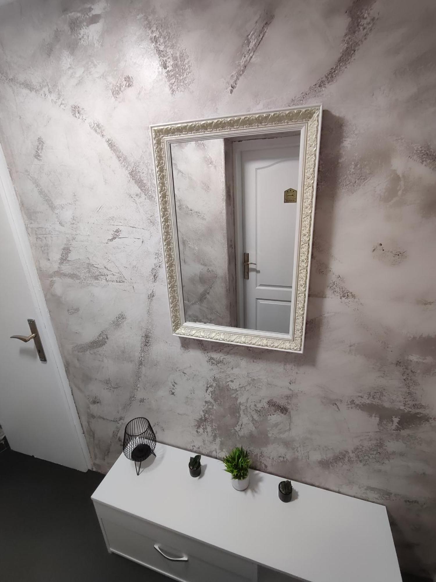Studio Apartman Free Parking Rubikon Belgrád Kültér fotó