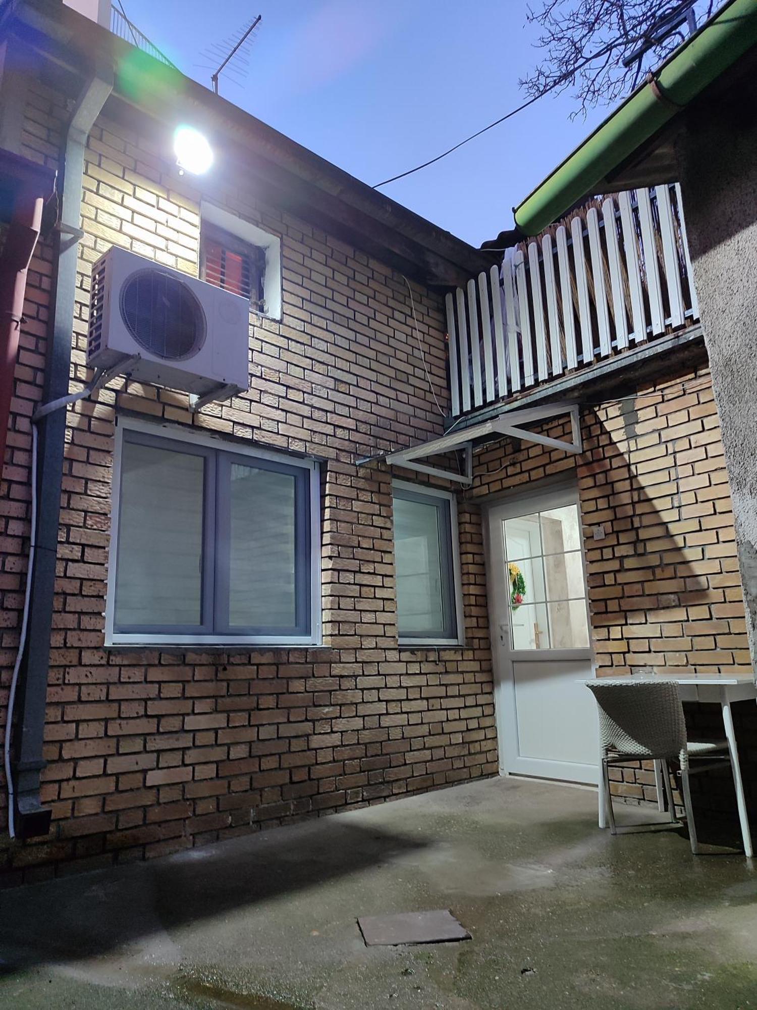 Studio Apartman Free Parking Rubikon Belgrád Kültér fotó