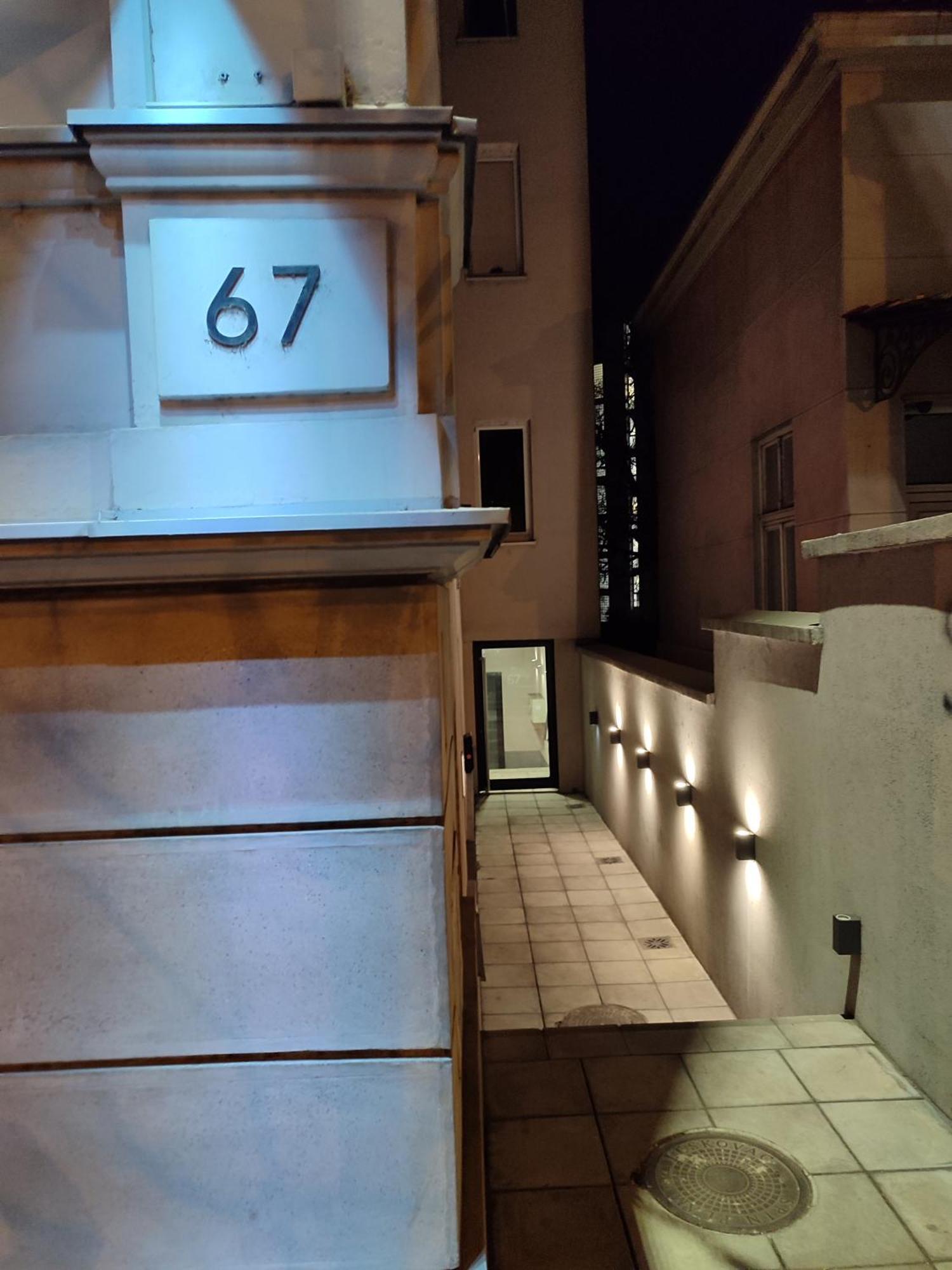 Studio Apartman Free Parking Rubikon Belgrád Kültér fotó